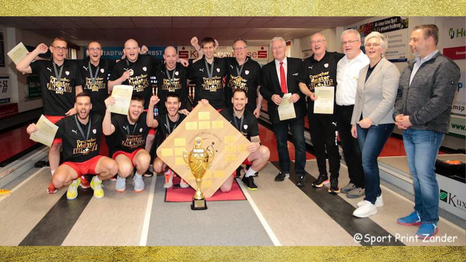 Deutscher Meister 2025: Rot-Weiß Zerbst. Foto: Sport Print Zander