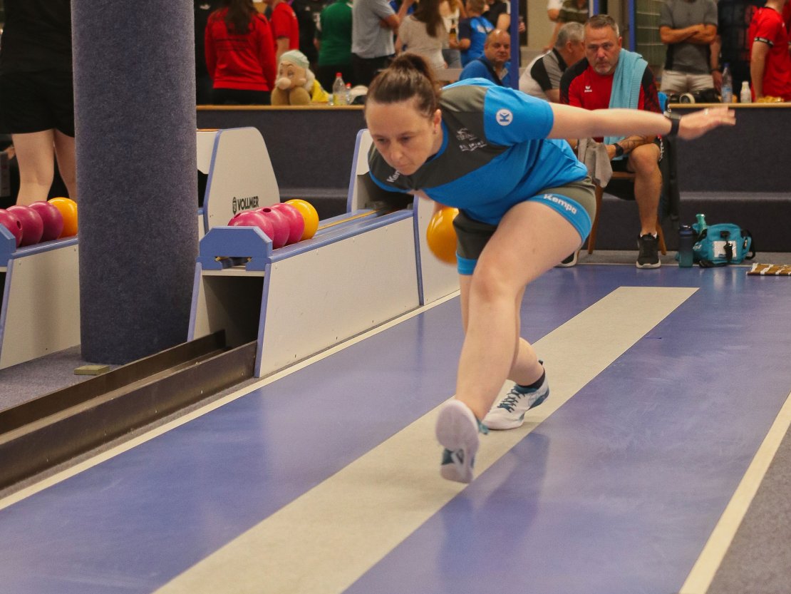 Katja Schmidt kam mit stabilen 600er-Leistungen von der Quali bis zum Viertelfinale schließlich ins Frauen-Finale.