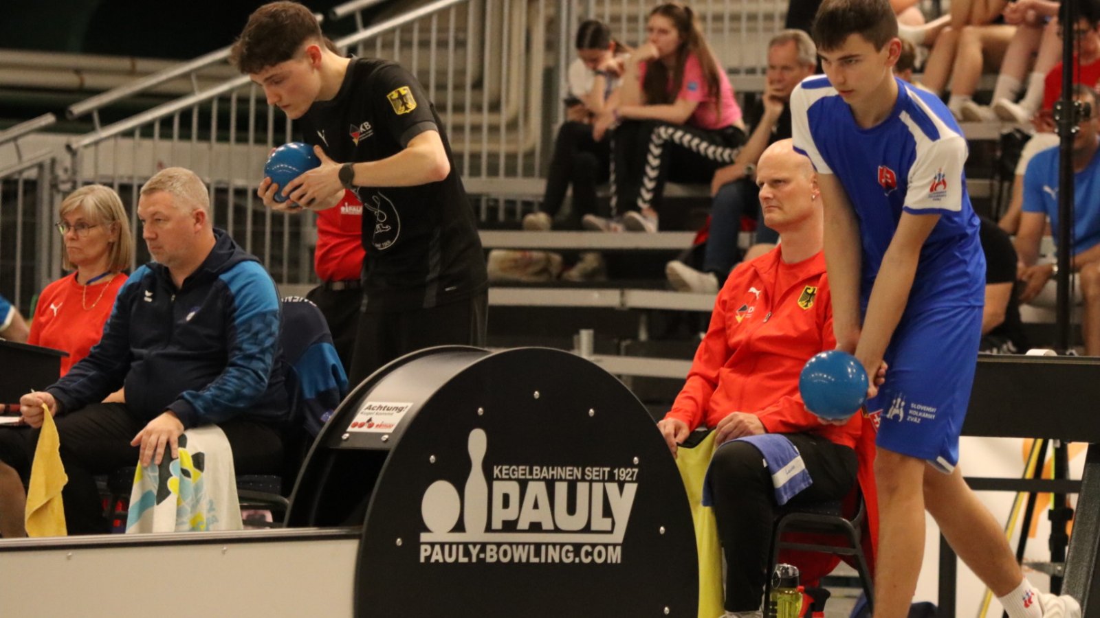 Im Finale schlug er den Slowaken Bednar mit 2:0.