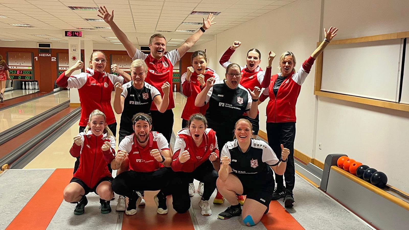 Zweitligist SKC Eggolsheim setzte sich dank sieben Kegel mehr im Gesamt knapp mit 5:3 in Betzigau durch. @skc